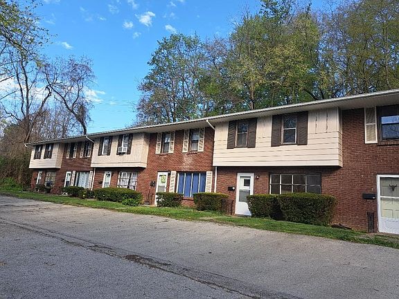 2nd image of 330 Willow Ave