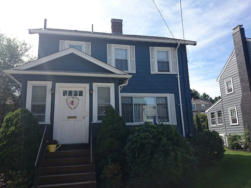1st image of 10 Bangor Rd