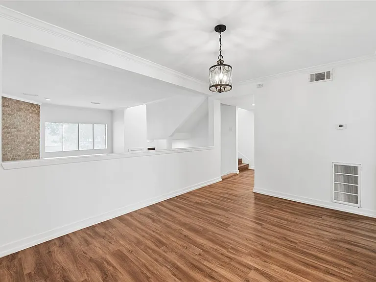 3618 Gillespie St #102 — Photo 31