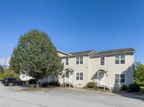 406 Villas Ct
