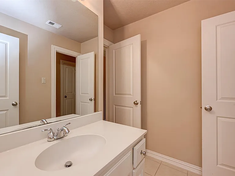 14426 Summerleaf Ln — Photo 17