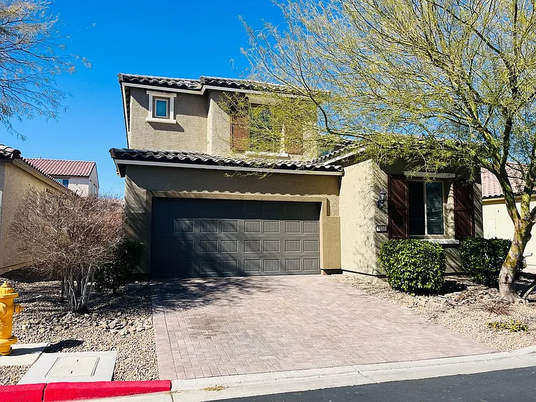 7133 Manolo St — Photo 1