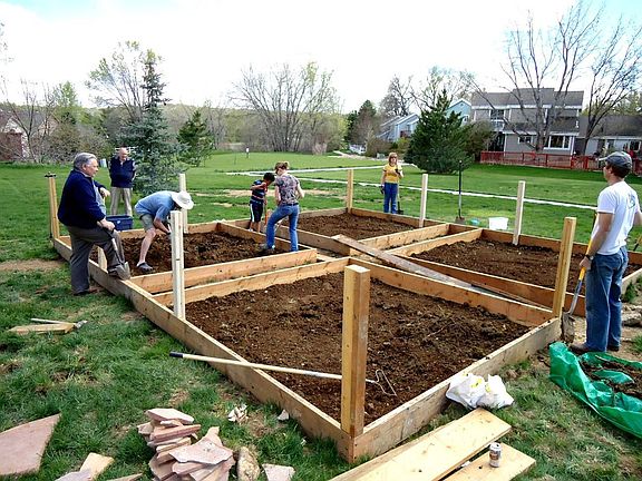 community garden building