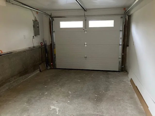 1185 Bay Rd — Photo 9