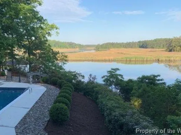 162 Mura Ct, Newport News, VA 23608