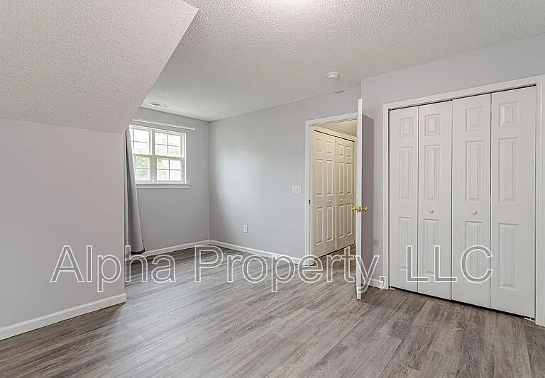736 Bent Hollow Ct — Photo 26