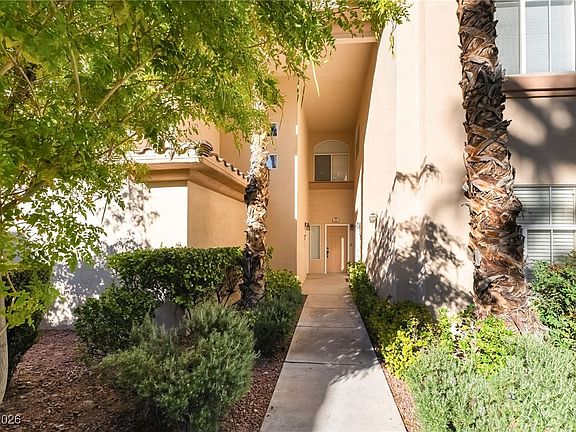 4th image of 2050 W Warm Springs Rd Unit 2024