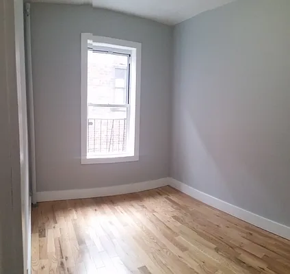 Rented by Uptown Flats LLC | media 11