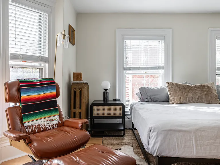 64 Carleton St #2 — Photo 20