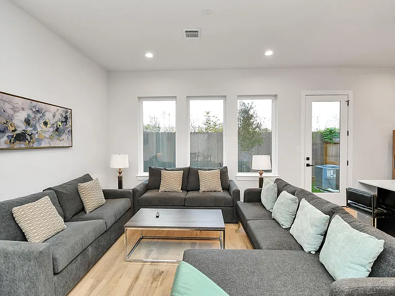 6115 De Campo St — Photo 14