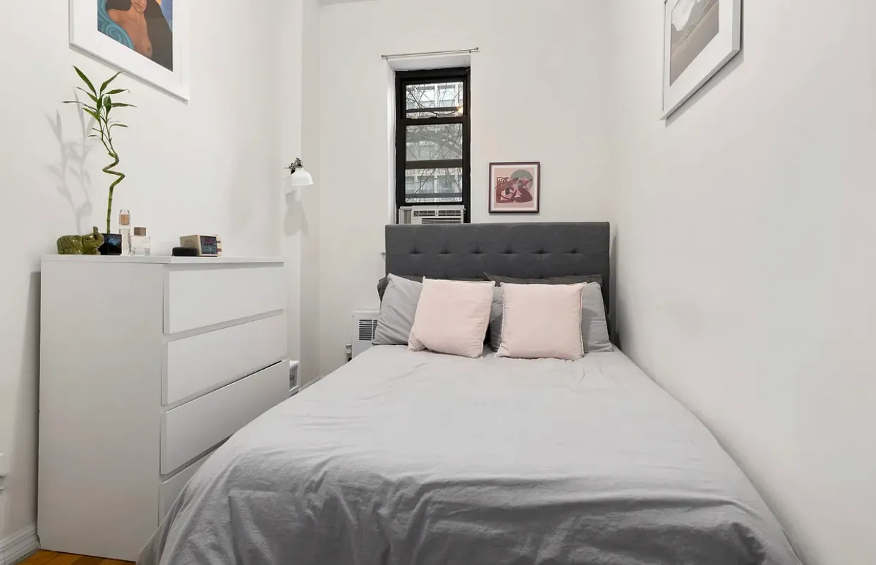 NYLIST / THE ROOM　他 The Room | Nylist