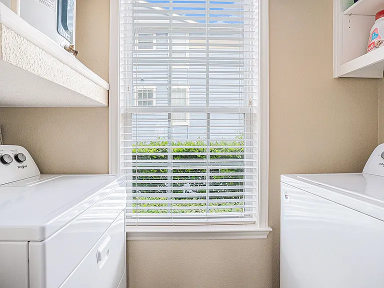 7000 Seawall Blvd #1011 — Photo 18