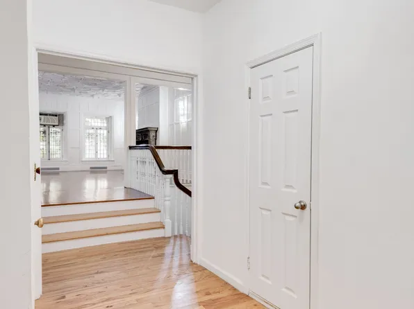 102 Pierrepont Street image 30 of 42