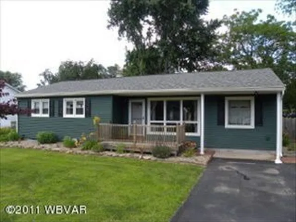 2625 Lincoln Dr, Montoursville, PA 17754