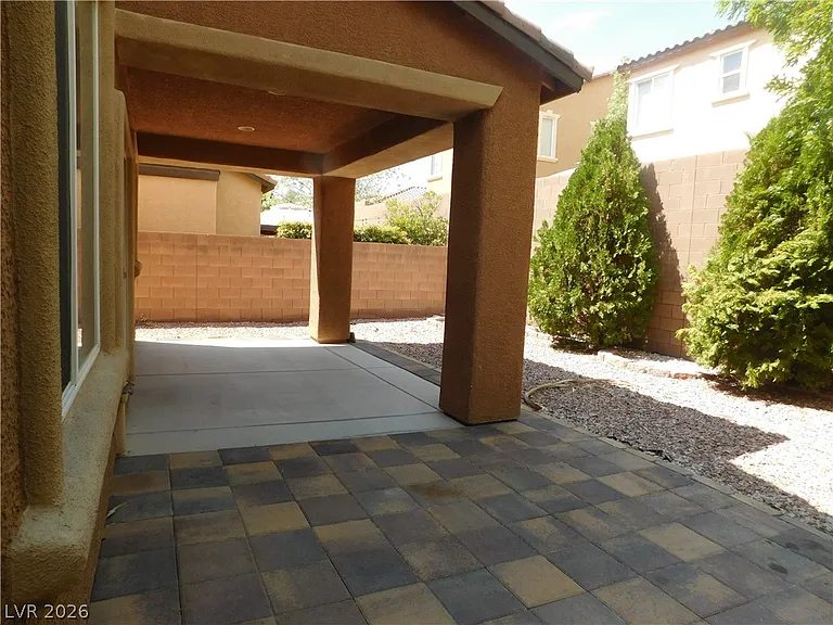 913 Ambrosia Dr — Photo 27
