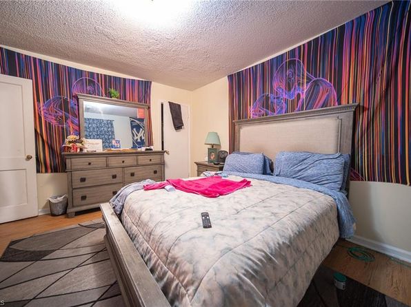 winston-salem-north-carolina-295440668 picture