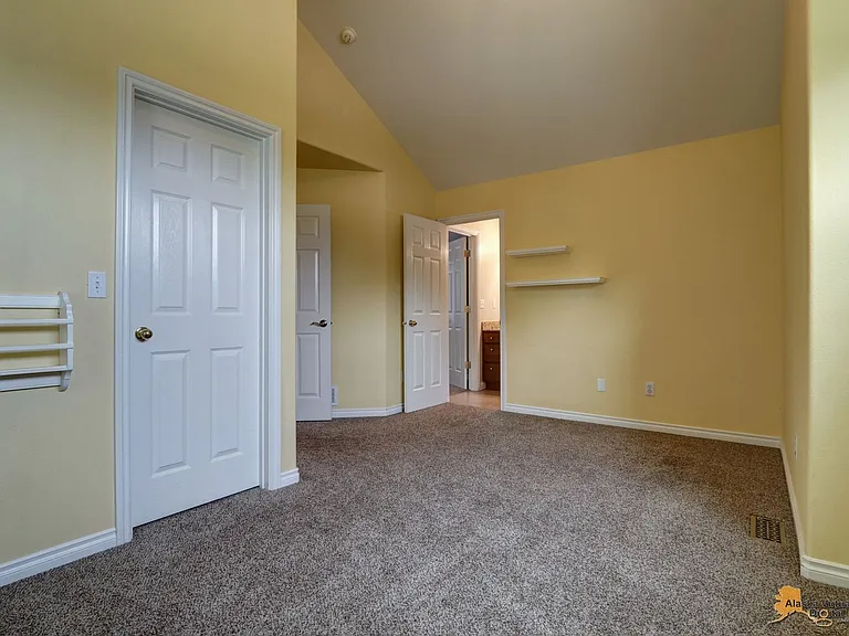 12761 Rivulet Cir — Photo 10