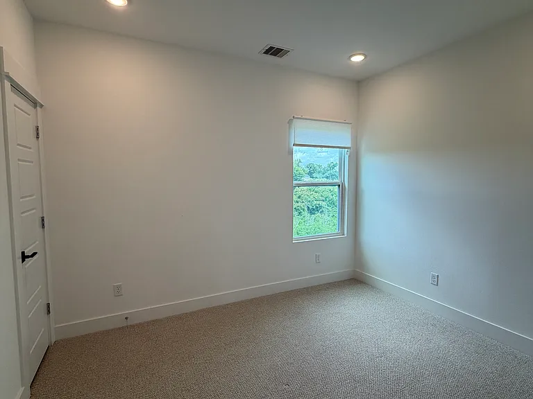 5815 Highland Sky Ln — Photo 20