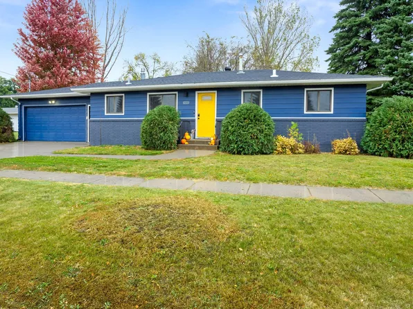 1902 24th Ave S, Moorhead, MN 56560