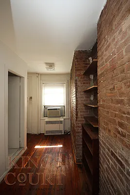 Rented by Kings Court Real Estate | media 7