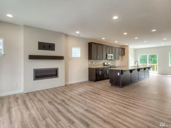 2103 131st St SW, Everett, WA 98204