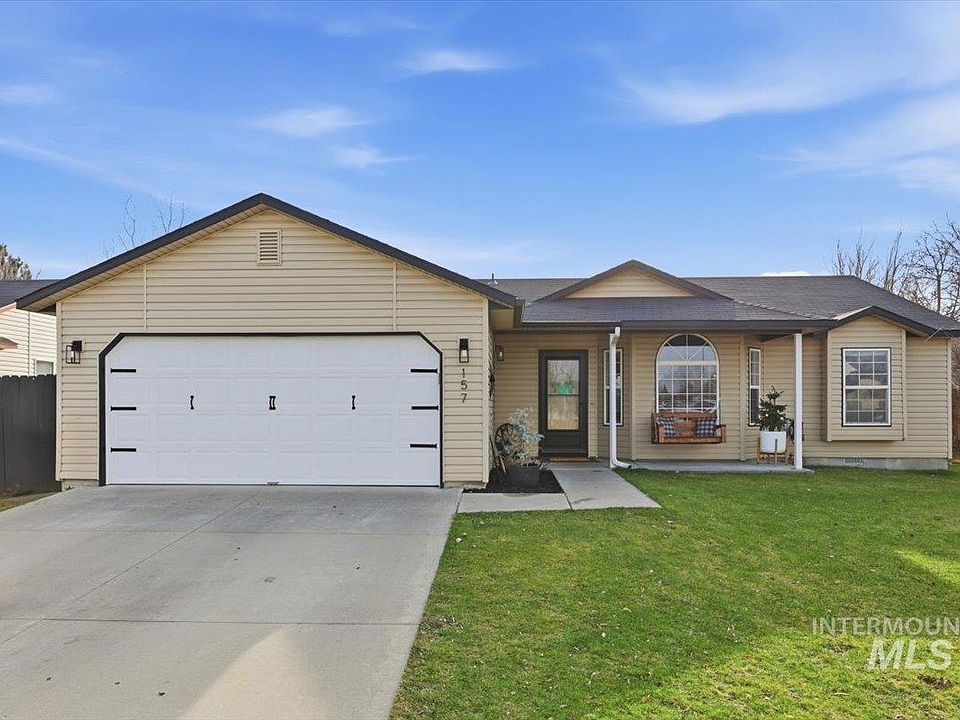 1st image of 157 E Bay Owl Dr
