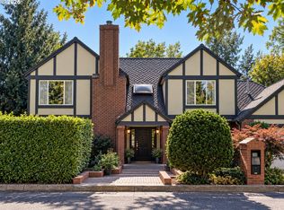 2636 SW 64th Pl, Portland, OR 97225