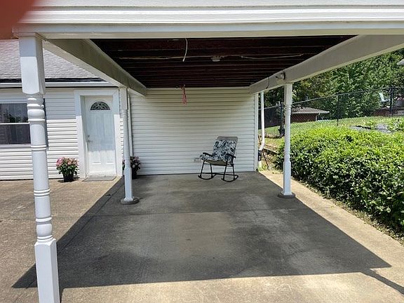 4th image of 1155 Hogan St