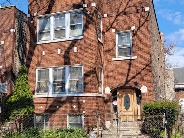 (undisclosed Address), Chicago, IL 60624