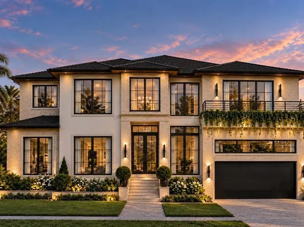372 BAYVIEW DRIVE NE, ST PETERSBURG, FL 33704
