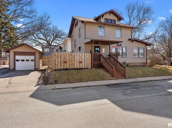 601 E Laurel St, Davenport, IA 52803
