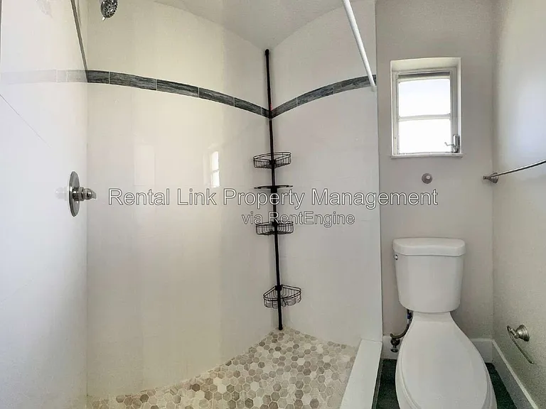 4107 SE 18th Pl #B — Photo 22