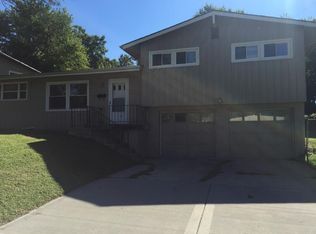 6113 N Euclid Ave, Kansas City, MO 64118
