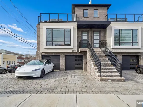 305 8th St #2, Fairview, NJ 07022