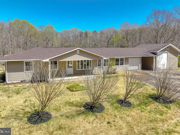 5356 Emma Ln, Indian Head, MD 20640