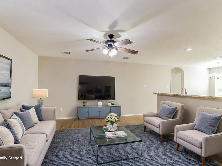 330 Harbor Mist Dr — Photo 4