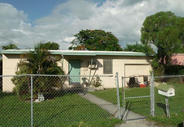 1st image of 1161 Chateau Park Dr