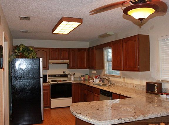 2nd image of 219 Fox Dr