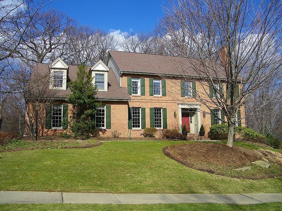 1st image of 243 Edelweiss Dr