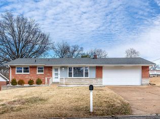 2342 Ritter Dr, Saint Louis, MO 63114