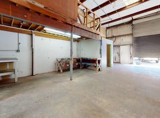 - 14, Anderson, CA 96007