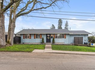 288 W Exeter St, Gladstone, OR 97027