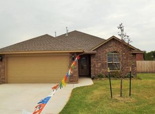 11101 SW 39th Ct, Mustang, OK 73064