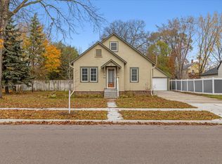 509 School St, Anoka, MN 55303