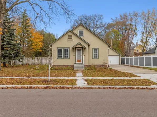 509 School St, Anoka, MN 55303