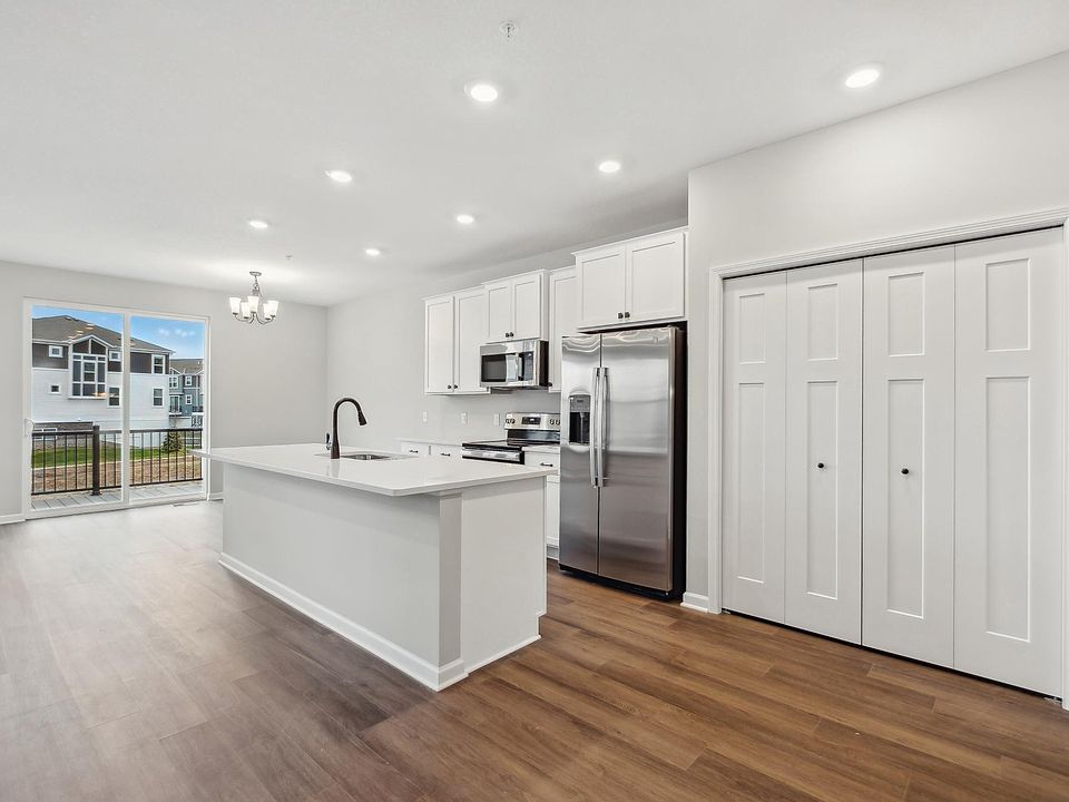 1st image of 8608 London Cir NE #D