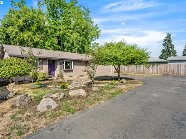 2645 SE Oak Grove Blvd, Milwaukie, OR 97267