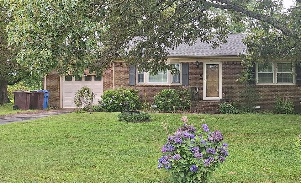 1st image of 2423 Herring Ditch Rd