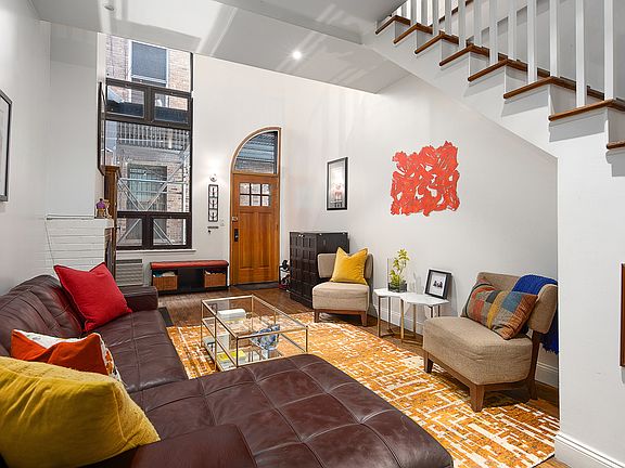 3rd image of 139 W 13th St APT 5