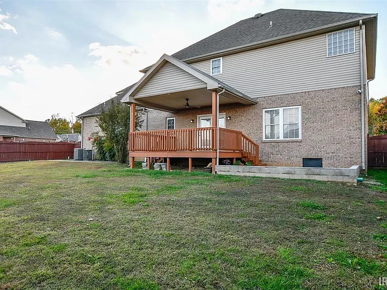 4422 Wynbrooke Dr — Photo 24